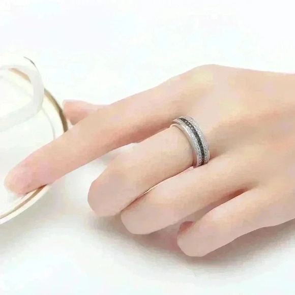 🎁925 Silver Plated 3A CZ Blue & White Color Micro Paved Ring, GPMB1489 - Picture 4 of 5